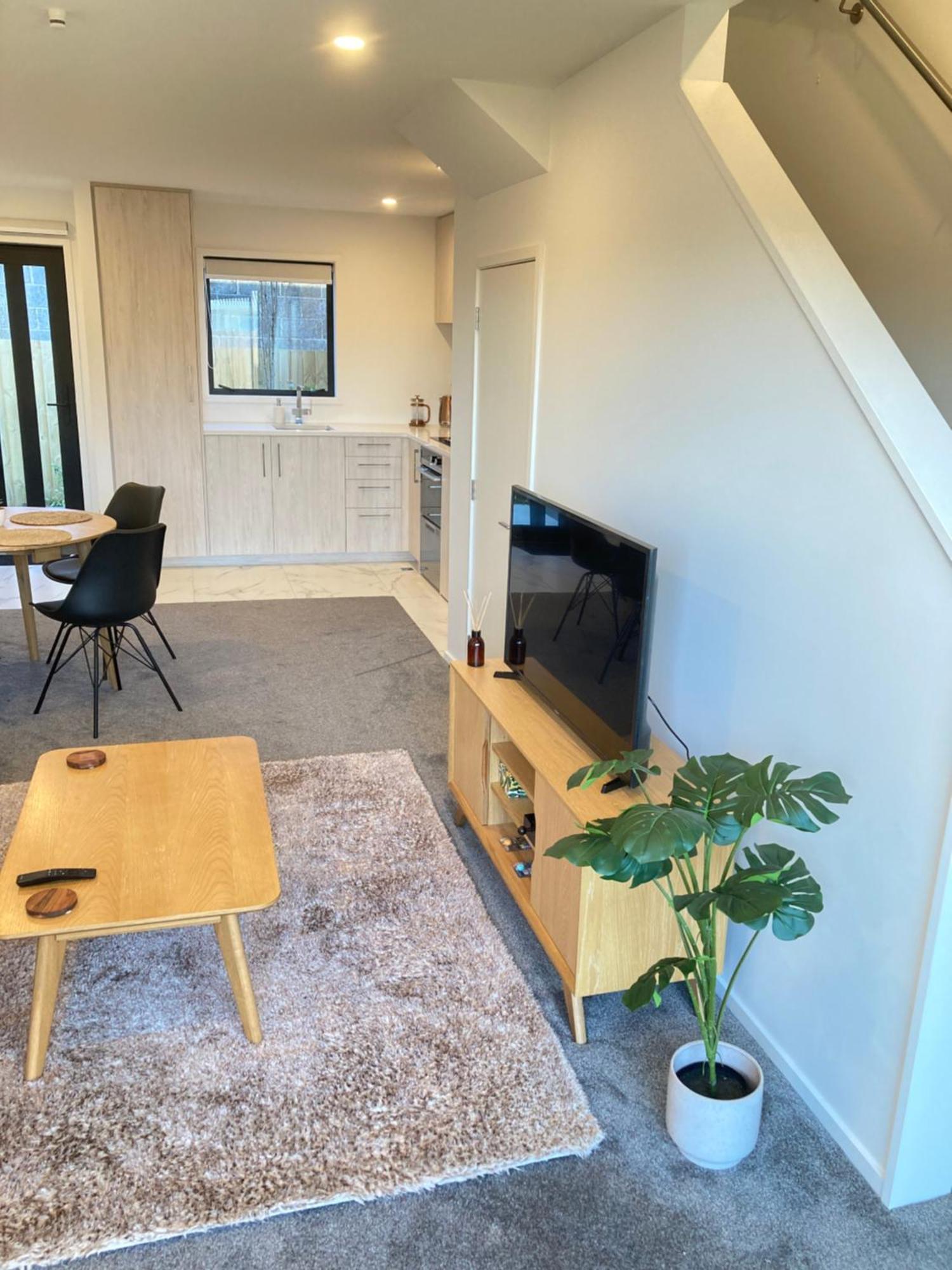 Cheerful 2 Bedroom Townhouse In Addington! Christchurch Exterior photo